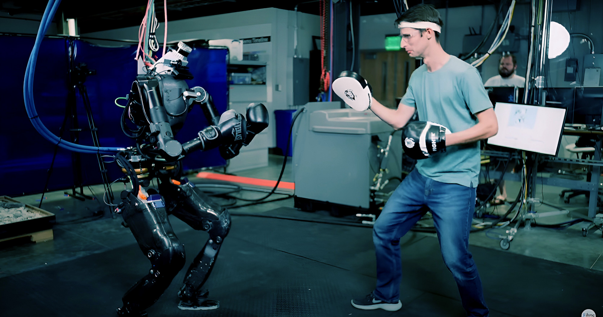 Robot, AI e sport da combattimento: la fantascienza è già realtà