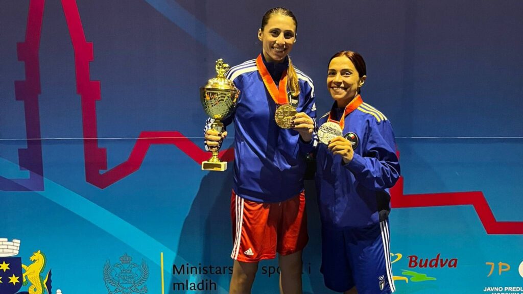 Roberta Bonatti sul podio con Irma Testa agli Europei di pugilato - Kombatnet News