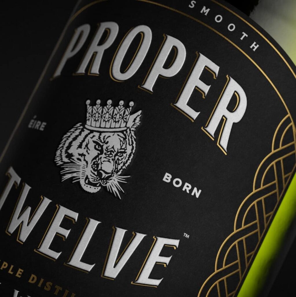 Clicca qui per acquistare la bottiglia di Whiskey Proper No Twelve Irish Whiskey di Conor McGregor su Amazon - Kombatnet