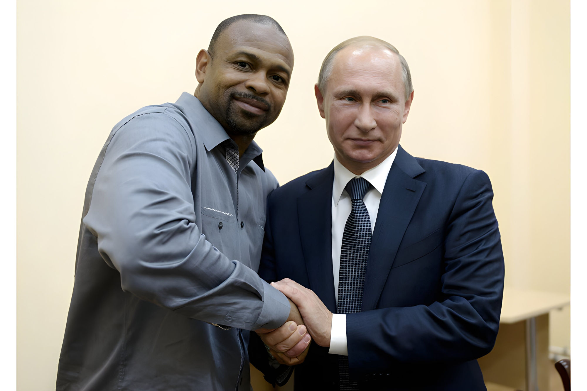 La guerra contro la Russia si combatte anche sul ring: Kremlev (IBA) e Roy Jones Jr. contro la USA Boxing
