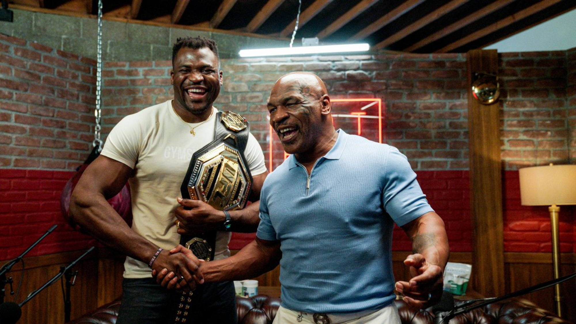 Mike Tyson pensa sia possibile che Francis Ngannou batta Tyson Fury