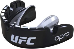 UFC Mouthguard OPRO Self-Fit Full Pack Gold Braces - Black Metal Silver - Kombatnet