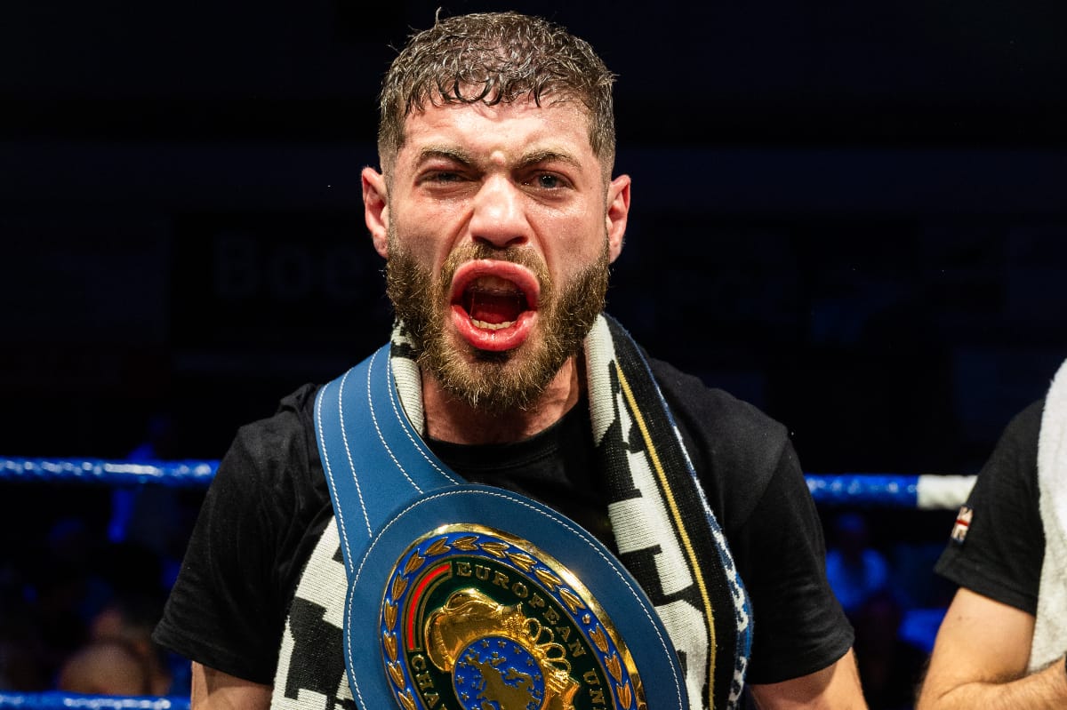 Vincenzo La Femina perde con onore contro Liam Davies in Inghilterra