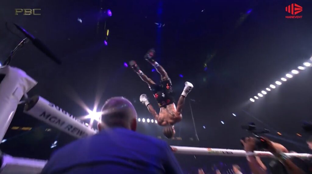 Gervonta Davis backflip - Kombatnet