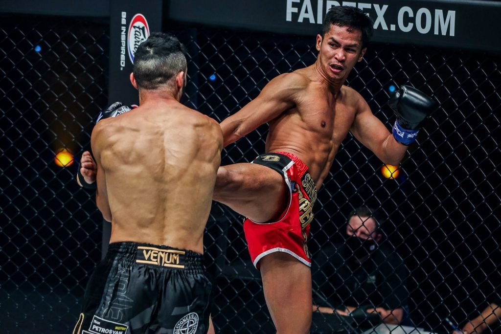 Superbon Banchamel vs Giorgio Petrosyan - Kombatnet Wiki